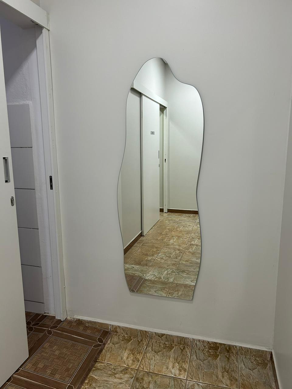 Espelho Orgânico Tóquio Lapidado