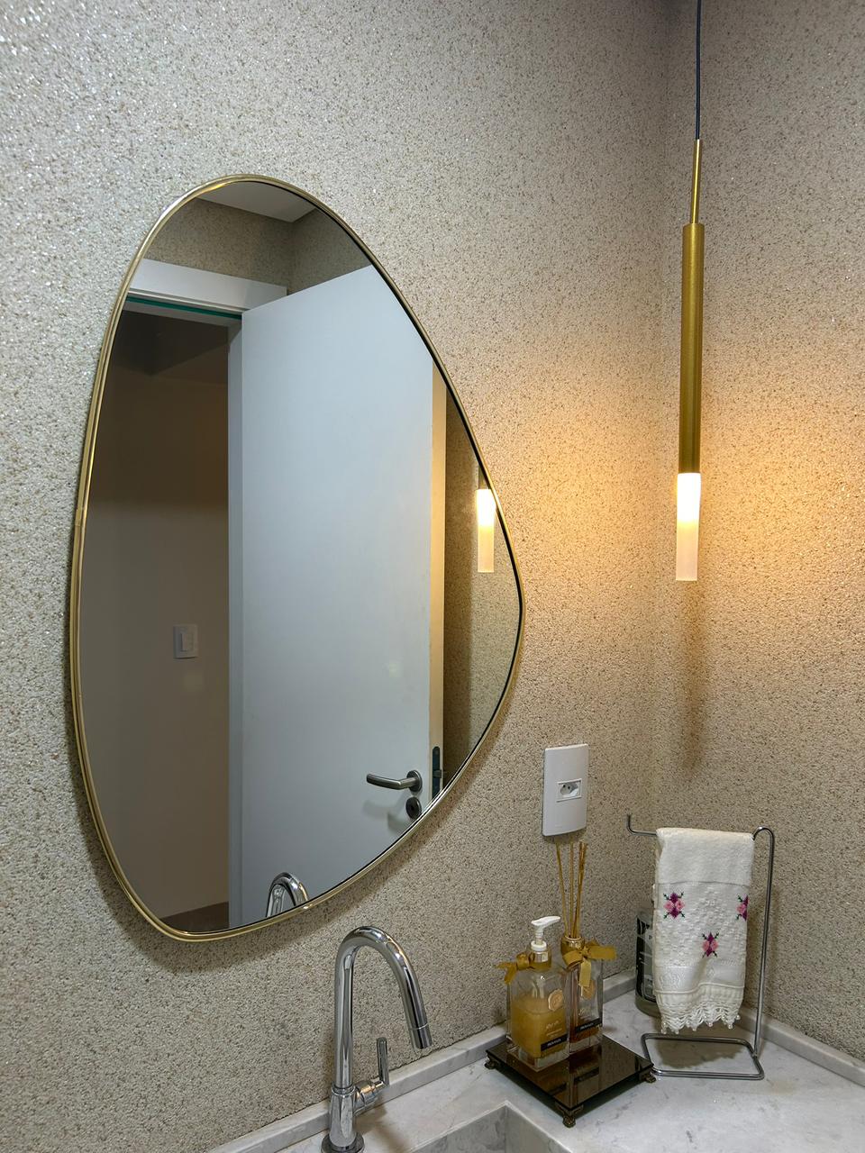 Espelho Orgânico Seul com moldura